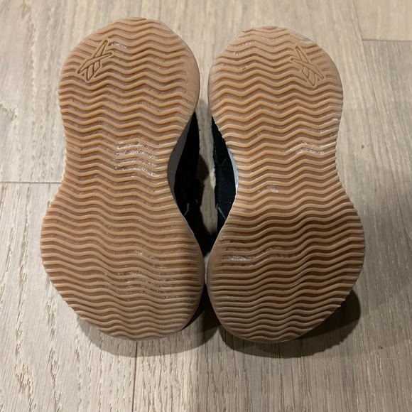 Toddler Reebok sneakers - Picture 5 of 6